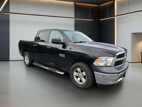 Used 2018 RAM 1500 Tradesman w/ Popular Equipment Group RWD image 10