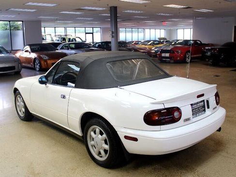 Used 1990 MAZDA MX-5 Miata image 16