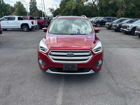Used 2017 Ford Escape Titanium w/ Equipment Group 301A AWD/4WD image 21