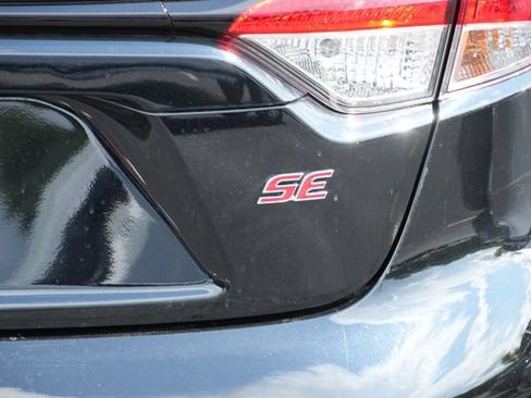 Used 2026 Toyota Corolla SE FWD image 10