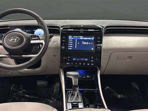 Used 2023 Hyundai Tucson SEL w/ Convenience Package AWD/4WD image 11