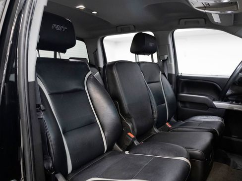 Used 2017 Chevrolet Silverado 1500 LT w/ All Star Edition image 29