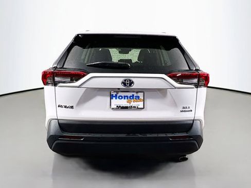 Used 2024 Toyota RAV4 XLE Premium image 22