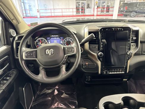 Used 2024 RAM 2500 Laramie image 16