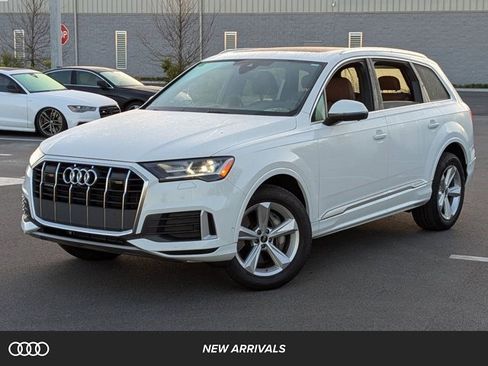 Used 2023 Audi Q7 2.0T Premium w/ Convenience Package image 1