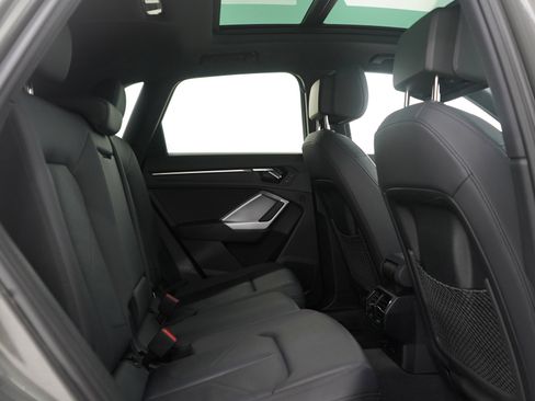 Used 2025 Audi Q3 2.0T Premium image 12