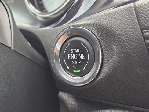 Used 2023 Buick Encore GX Essence w/ Experience Buick Package FWD image 26