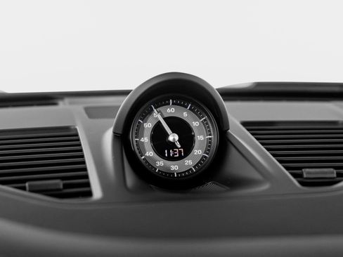 Used 2026 Porsche 911 GT3 w/ Lightweight Package In Black image 39