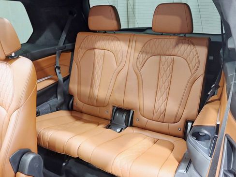 Used 2024 BMW X7 M60i w/ Executive Package image 34