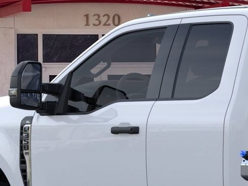 New 2026 Ford F350 XL w/ XL Chrome Package AWD/4WD image 21