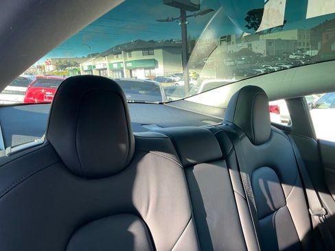 Used 2023 Tesla Model 3 Standard Range RWD image 51