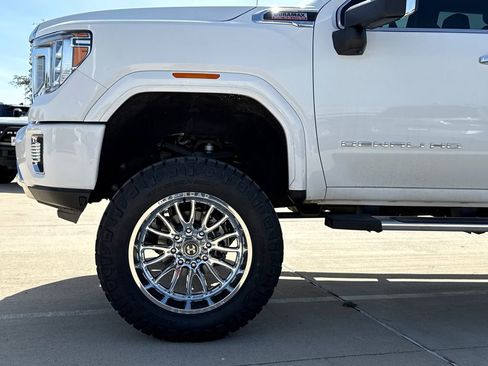 Used 2023 GMC Sierra 2500 Denali w/ Denali Ultimate Package image 5