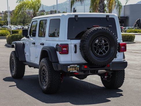 Used 2023 Jeep Wrangler Unlimited Rubicon w/ Xtreme 35 Tire Package AWD/4WD image 6