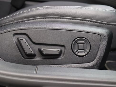 Used 2019 Audi A6 3.0T Prestige w/ Prestige Package image 31