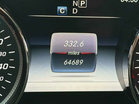 Used 2018 Mercedes-Benz E 300 image 33