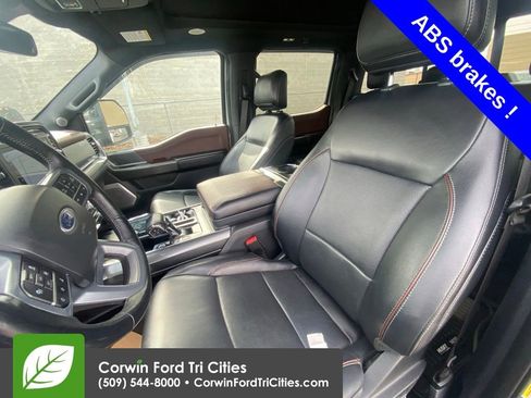 Used 2023 Ford F150 Lariat w/ Equipment Group 502A High AWD/4WD image 5