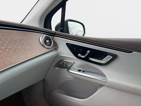 Certified 2023 Mercedes-Benz EQE 350+ SUV image 20