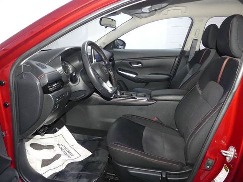Used 2022 Nissan Sentra SR FWD image 21