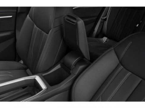Used 2021 Audi e-tron Prestige w/ Prestige Package AWD/4WD image 14