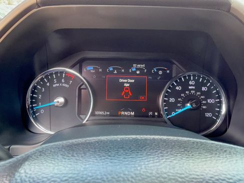 Used 2021 Ford Expedition XLT RWD image 26