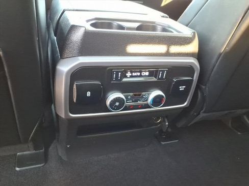 Used 2021 Ford Expedition Platinum AWD/4WD image 17