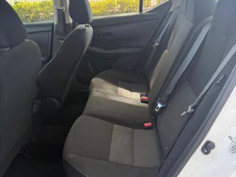 Used 2024 Nissan Sentra SV FWD image 22
