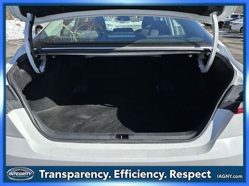 Used 2025 Toyota Camry LE image 13