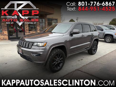 Used 2017 Jeep Grand Cherokee Altitude image 1