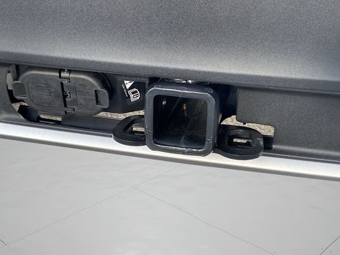 New 2026 Ford Explorer Platinum image 35