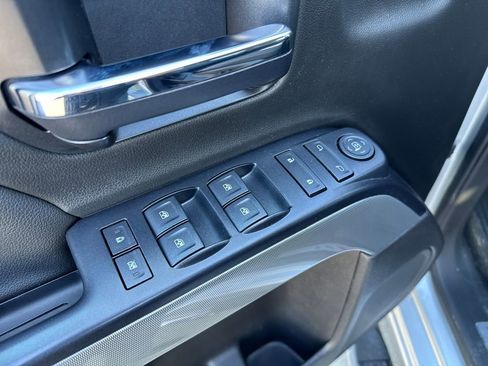 Certified 2018 Chevrolet Silverado 1500 LT w/ All Star Edition image 17