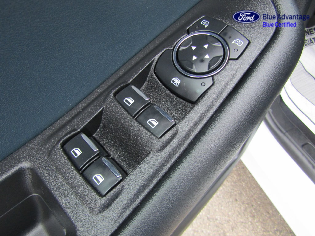 Used 2024 Ford Edge SEL w/ Sport Appearance Package AWD/4WD image 29