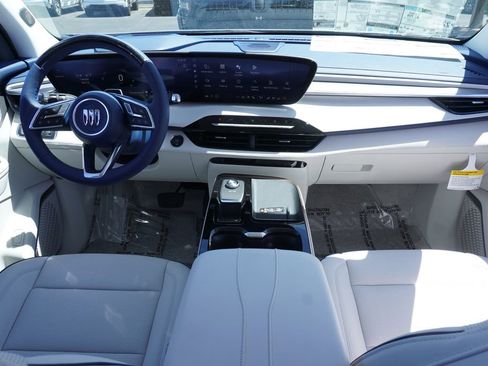New 2026 Buick Enclave Avenir w/ Super Cruise Package FWD image 12