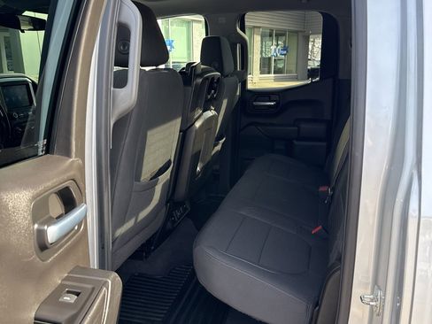 Used 2020 Chevrolet Silverado 1500 LT w/ Convenience Package image 9