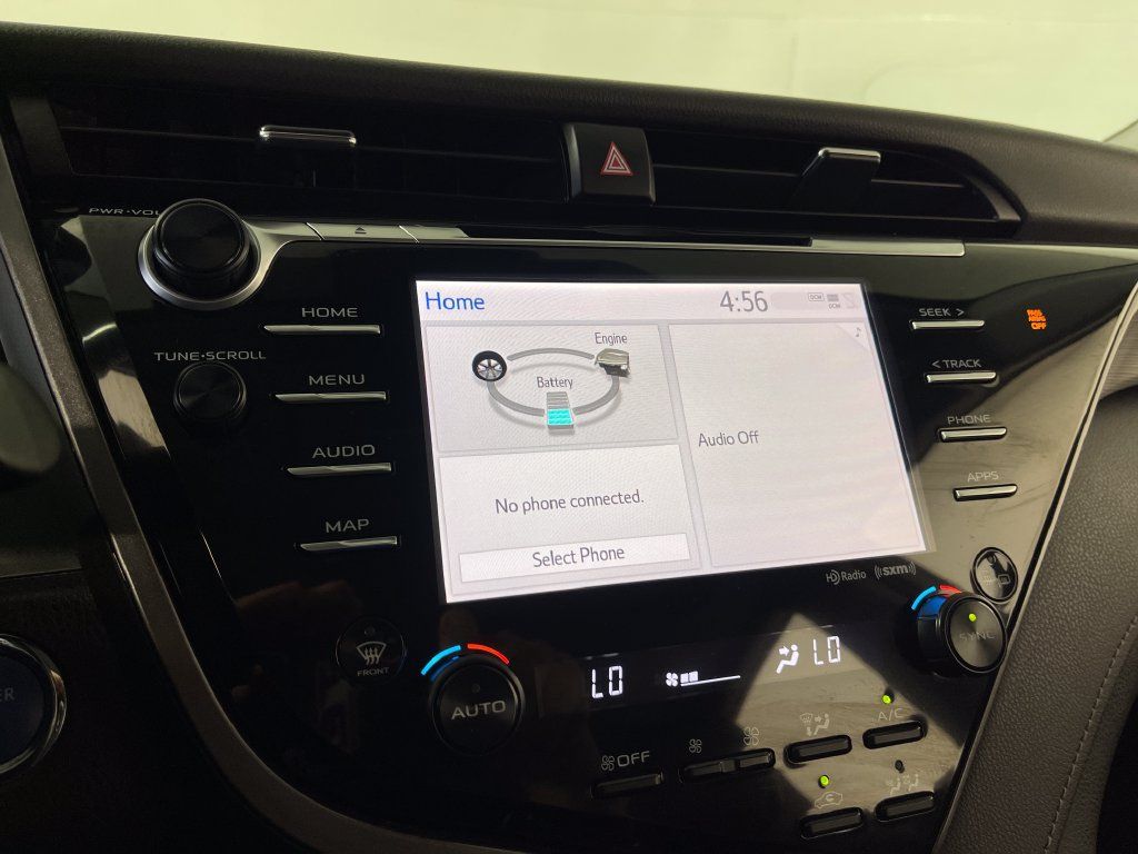 Certified 2020 Toyota Camry SE w/ Sunroof Package FWD image 20