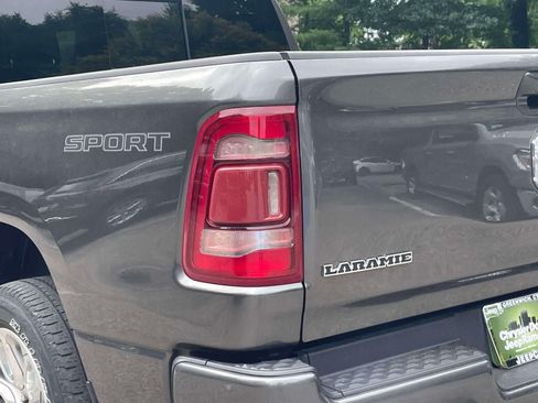 Used 2023 RAM 1500 Laramie AWD/4WD image 11