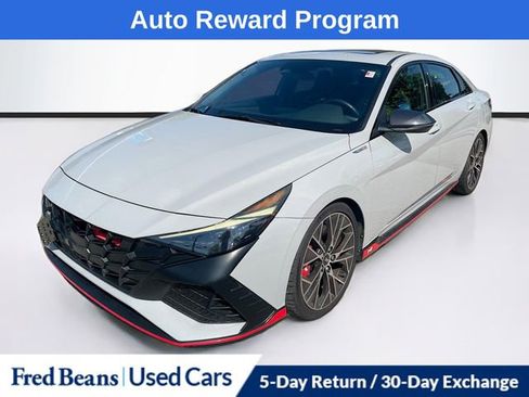 Used 2022 Hyundai Elantra N FWD image 3
