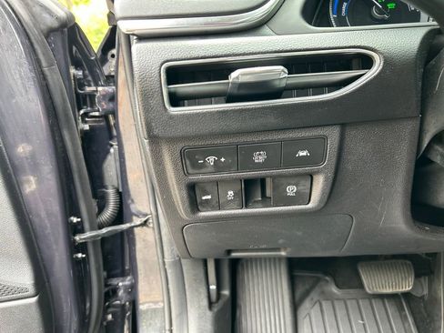 Used 2023 Hyundai Sonata SEL FWD image 23