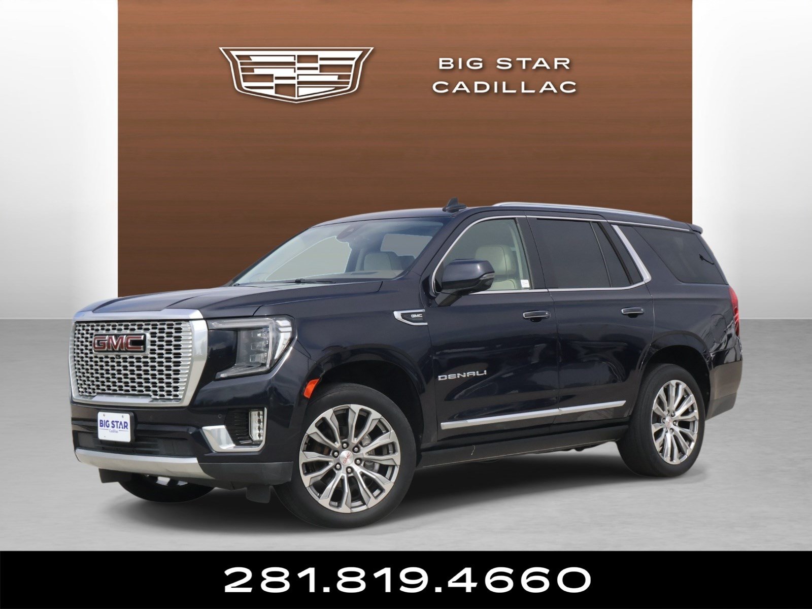 Used 2021 GMC Yukon Denali w/ Denali Ultimate Package AWD/4WD image 1