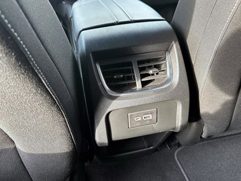 Certified 2023 Chevrolet Blazer LT w/ Convenience Package image 11