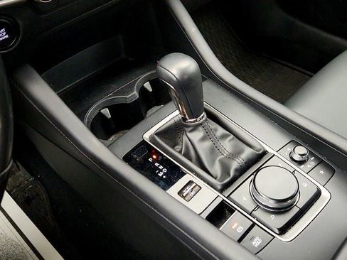 Used 2023 MAZDA MAZDA3 s image 16