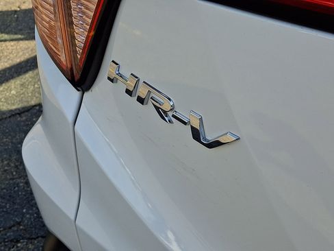 Certified 2018 Honda HR-V EX image 31