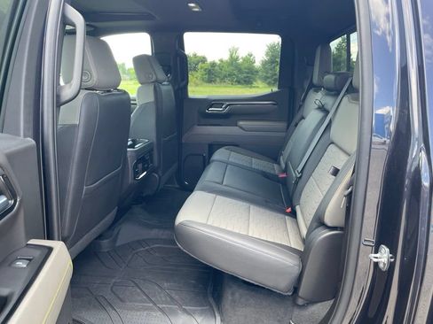 Used 2023 Chevrolet Silverado 1500 ZR2 AWD/4WD image 35