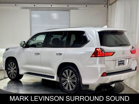 Used 2018 Lexus LX 570 4WD w/ Luxury Package image 6