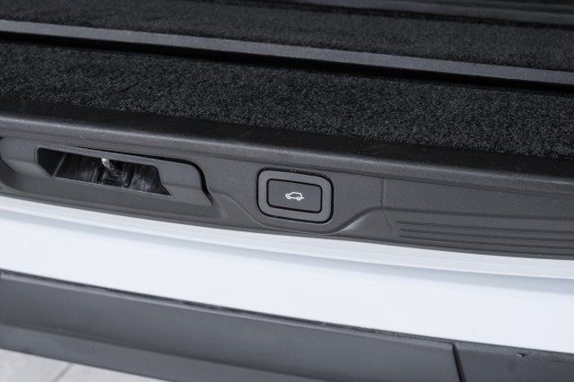 Used 2020 Land Rover Range Rover AWD/4WD image 58