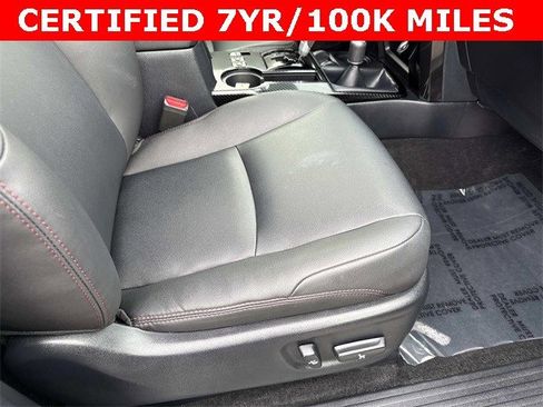 Used 2024 Toyota 4Runner TRD Off-Road Premium image 10