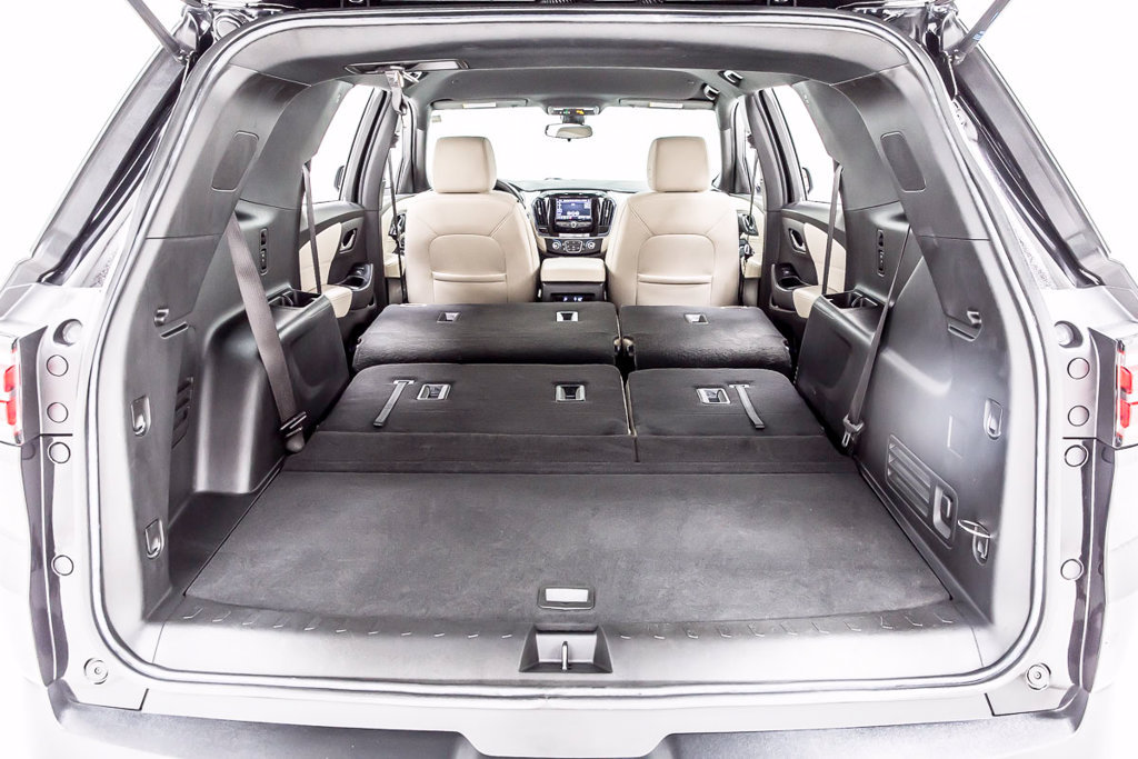 Used 2023 Chevrolet Traverse LS w/ Safety Package FWD image 38