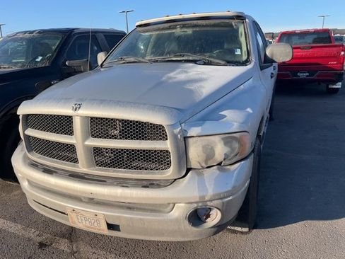 Used 2004 Dodge Ram 1500 Truck SLT w/ Big Horn Quad Cab Value Group image 2