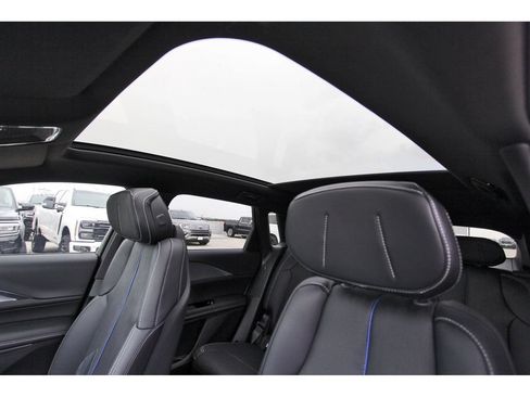 New 2027 Cadillac Lyriq Sport AWD/4WD image 23