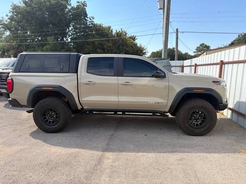 Used 2024 GMC Canyon AT4X w/ AT4X AEV Edition AWD/4WD image 21