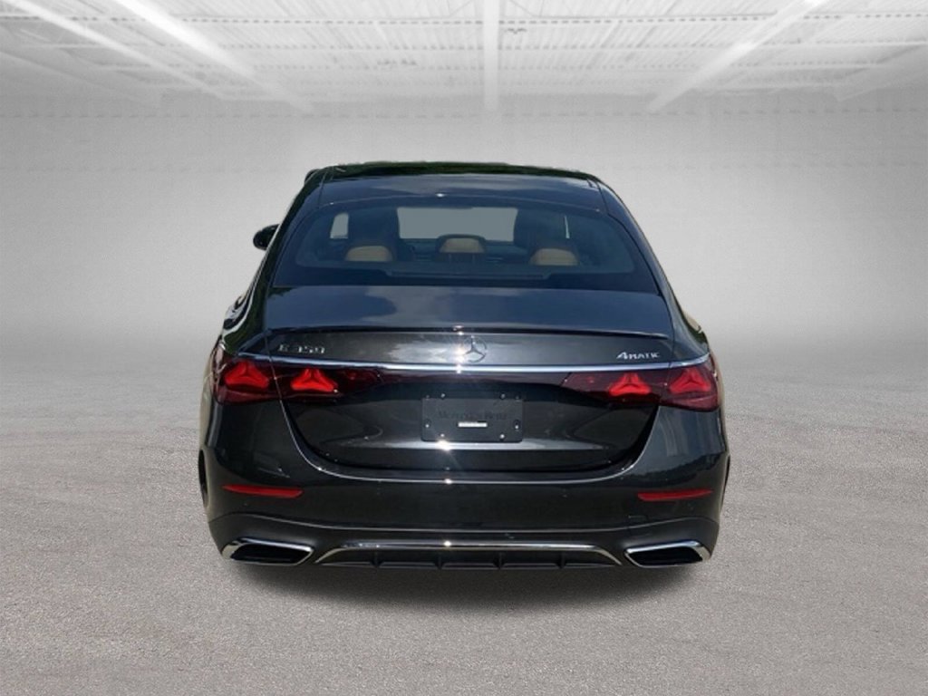 Used 2026 Mercedes-Benz E 350 4MATIC Sedan image 4